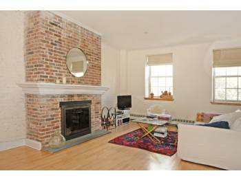 897ft² - SPACIOUS LOFT CONDO IN HISTORIC SOUTH STREET SEAPORT 