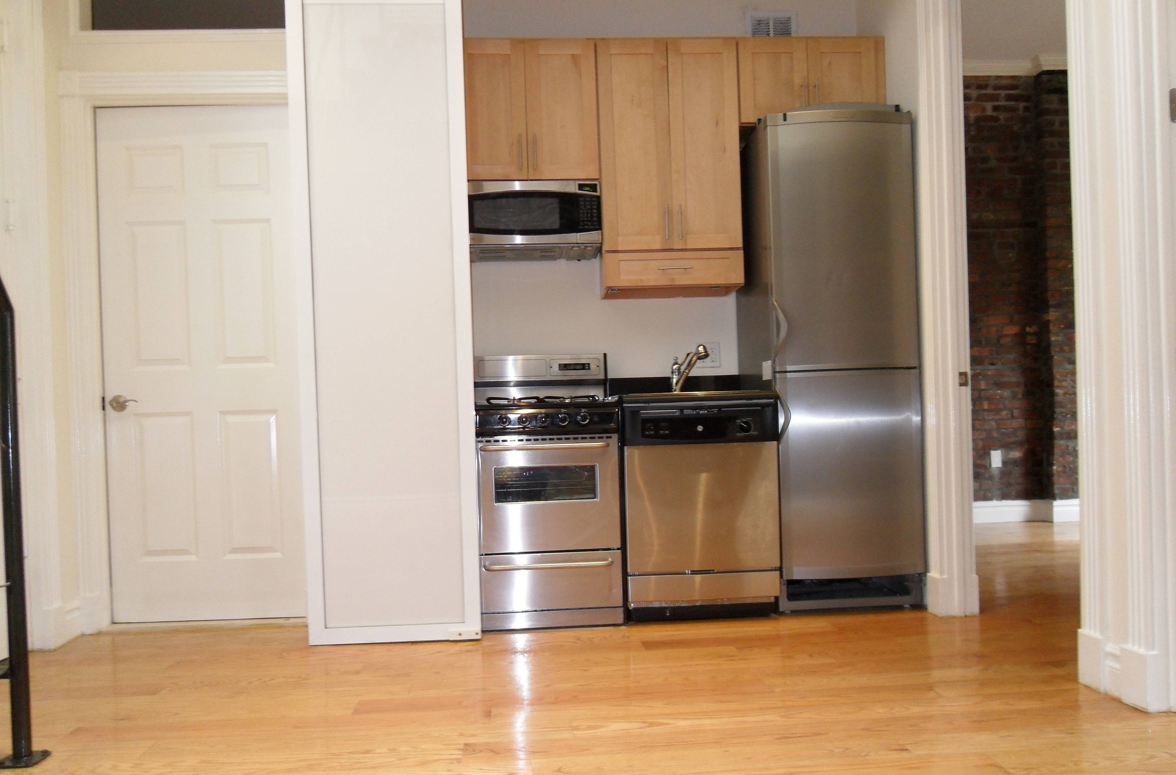**Gorgeous 2 Bed ~ 2 Bath Penthouse Duplex In East Village For Rent**Private Roofdeck**Balcony**Washer & Dryer**A Must See**