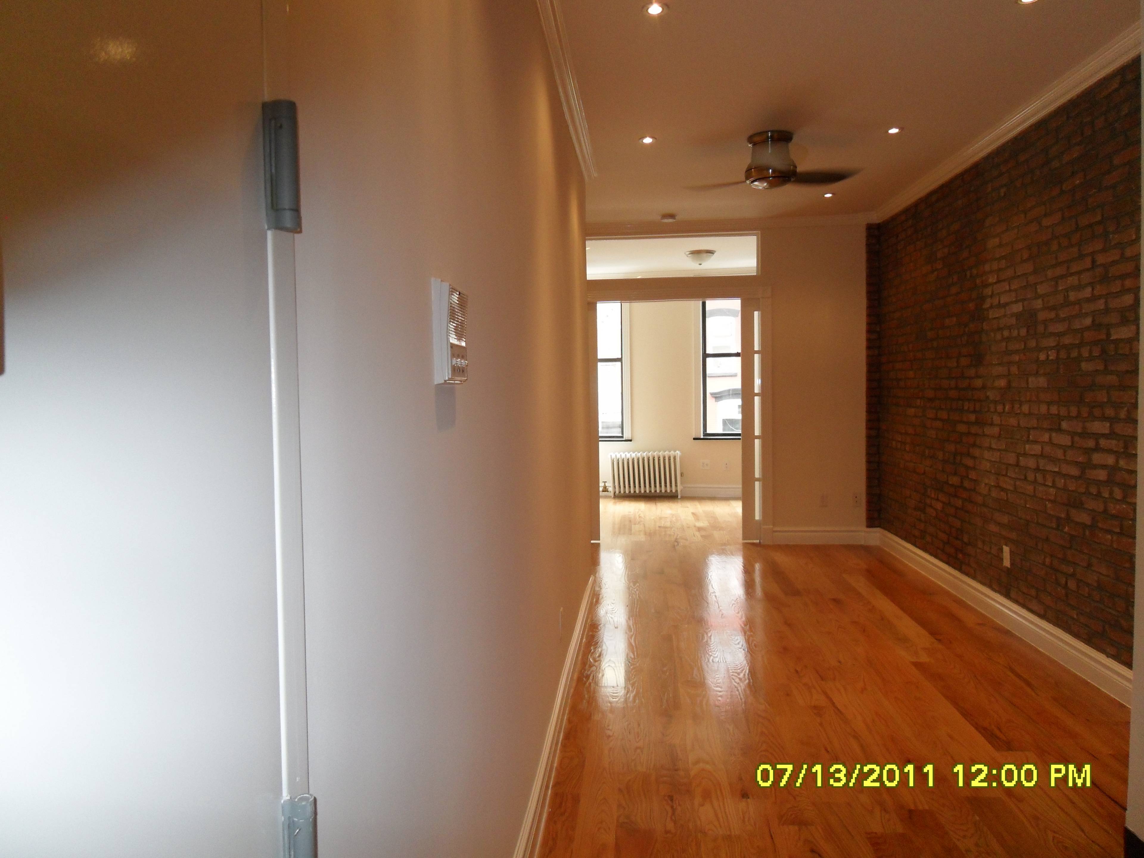 **Fabulous East Village 2 Bedroom Apartment For Rent ~ NO FEE! ~ Newly Reno ~ Washer & Dryer ~ Your Design For Living!**