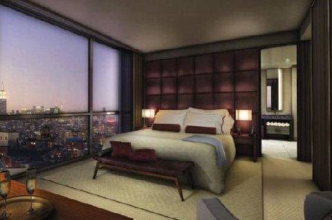 DELUXE SOHO 1BR! CORNER HIGH FLOOR! FLOOR TO CEILING WINDOWS! EVERY POSSIBLE AMENITY!