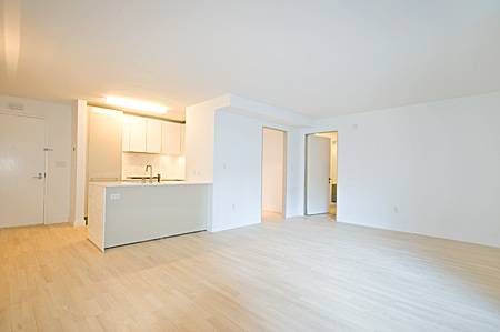  322 West 57th Street  - Large Studio Steps to Central Park $3000