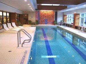 NO FEE On The Prestigious Upper East Side - Luxury Full Sevice Doorman Living
