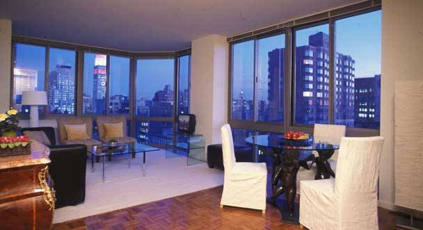 1 Bedroom in Chelsea - Floor to ceiling windows - New modern, luxury building
