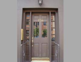 Greenwich Village Prewar studio on a charming Greenwich Street Block