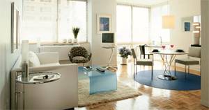No Fee! Renovated Apartment with Great Finishes and Parking