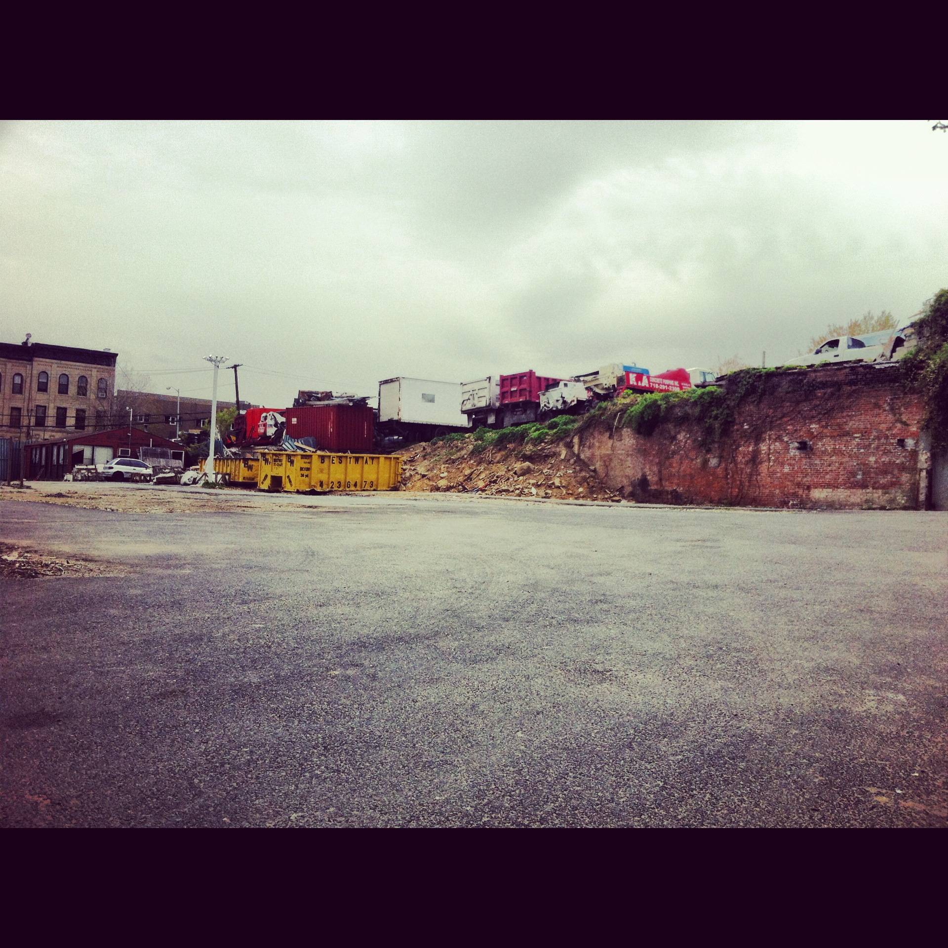 15,000 SQ/FT Commercial/Industrial Vacant Lot/Yard With Office
