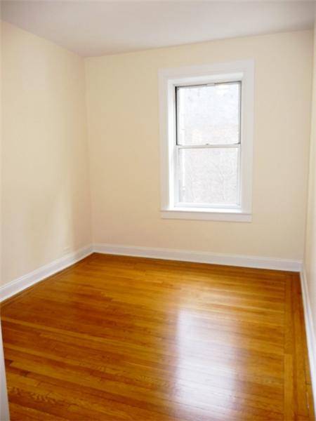 Sunny Spacious Studio Greenwich Village 