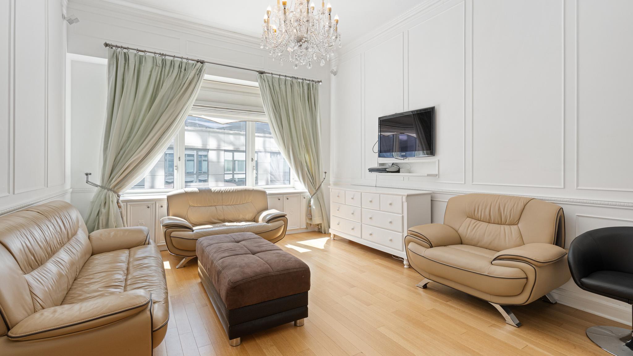 80 Riverside Blvd. Lincoln Square New York NY 10069