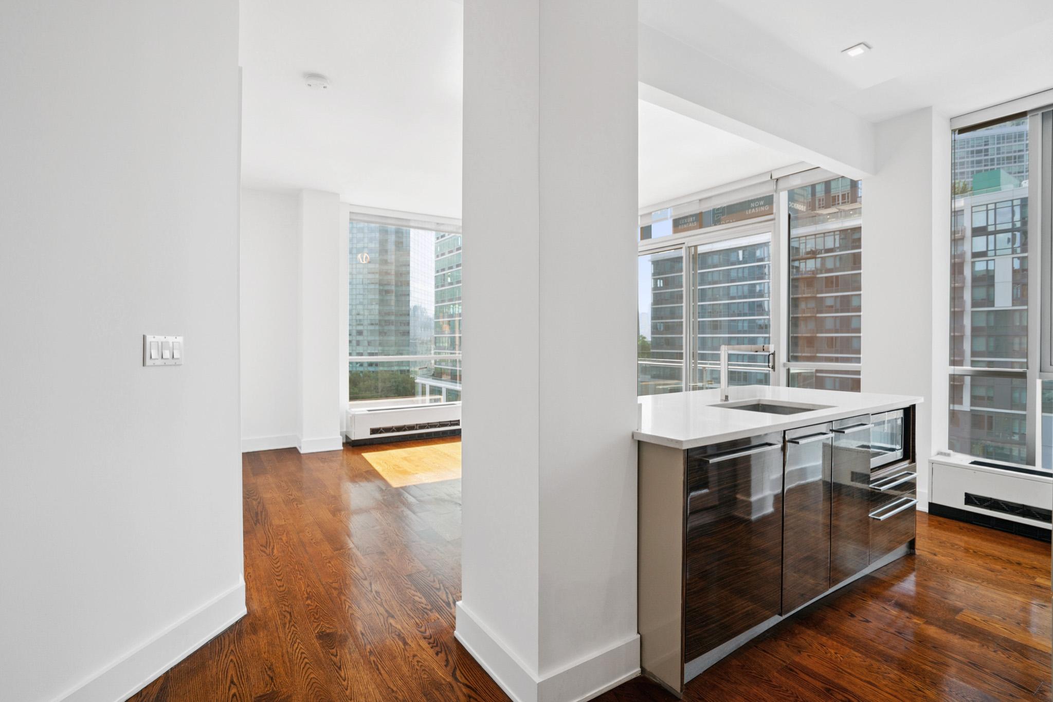 26-26 Jackson Avenue 802 Long Island City Queens NY 11101