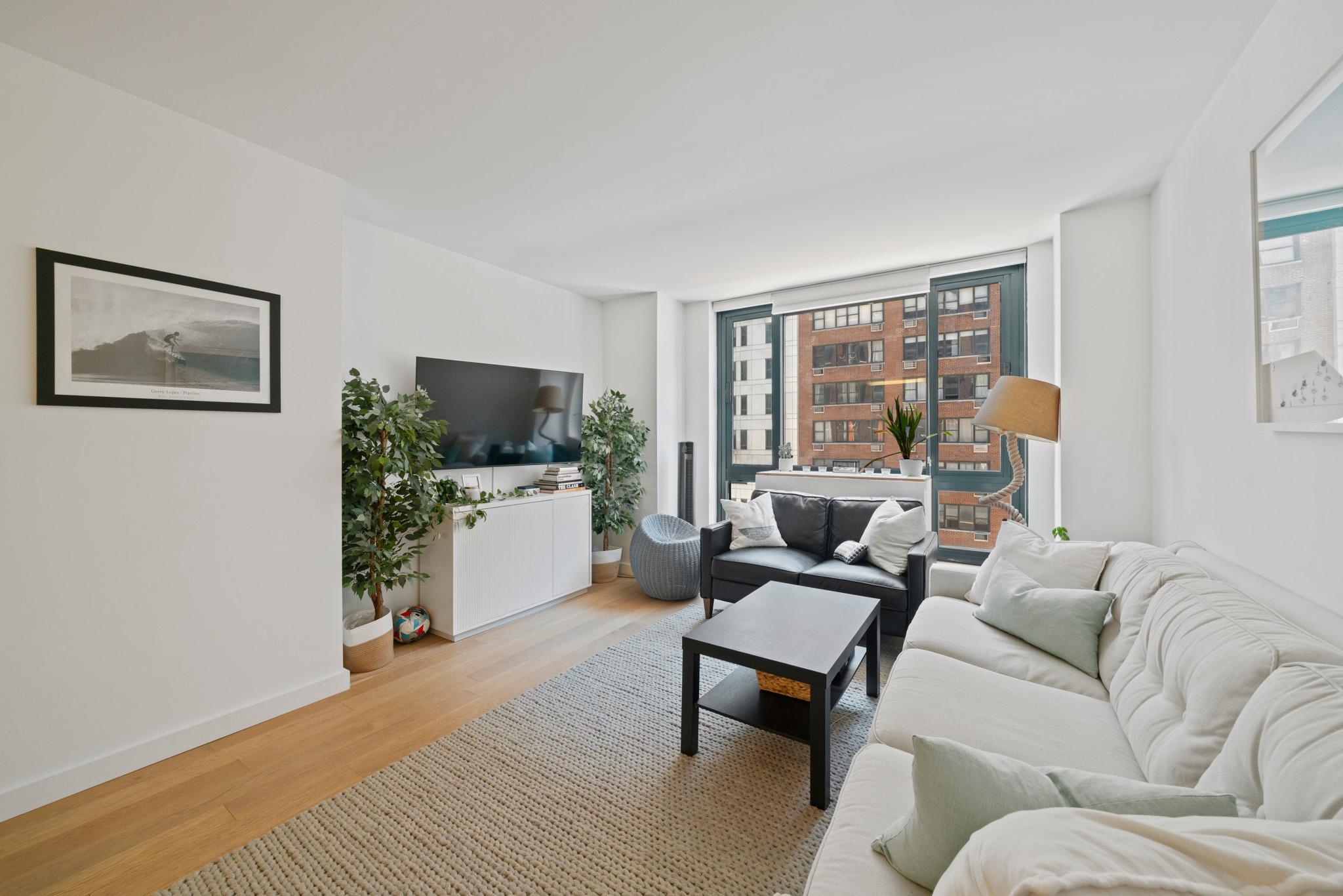 1 Irving Place V-7C Gramercy Park New York NY 10003
