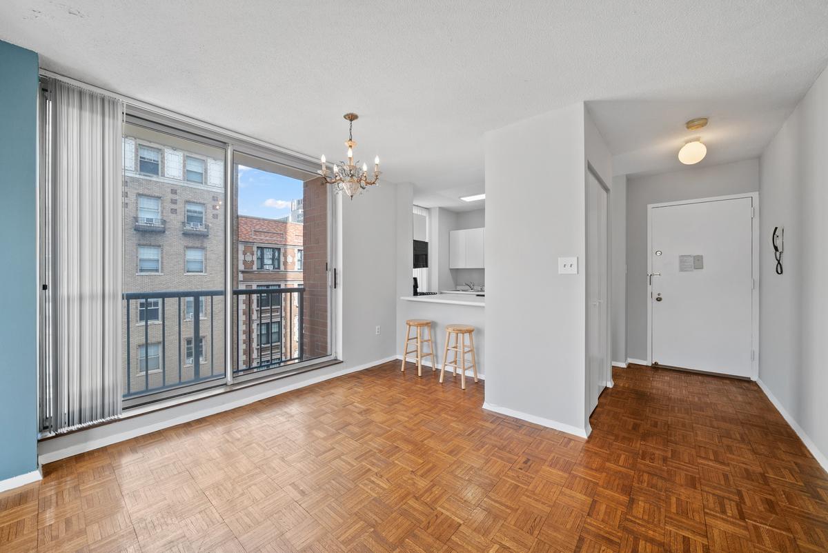 516-520 W 112th St 7A Living Room & Kitchen