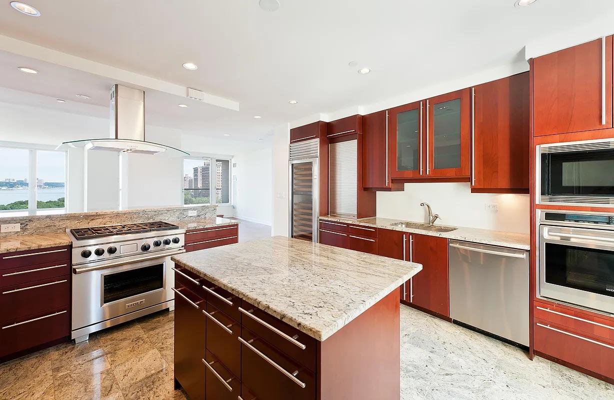 240 Riverside Blvd. 10-AT Lincoln Square New York NY 10069