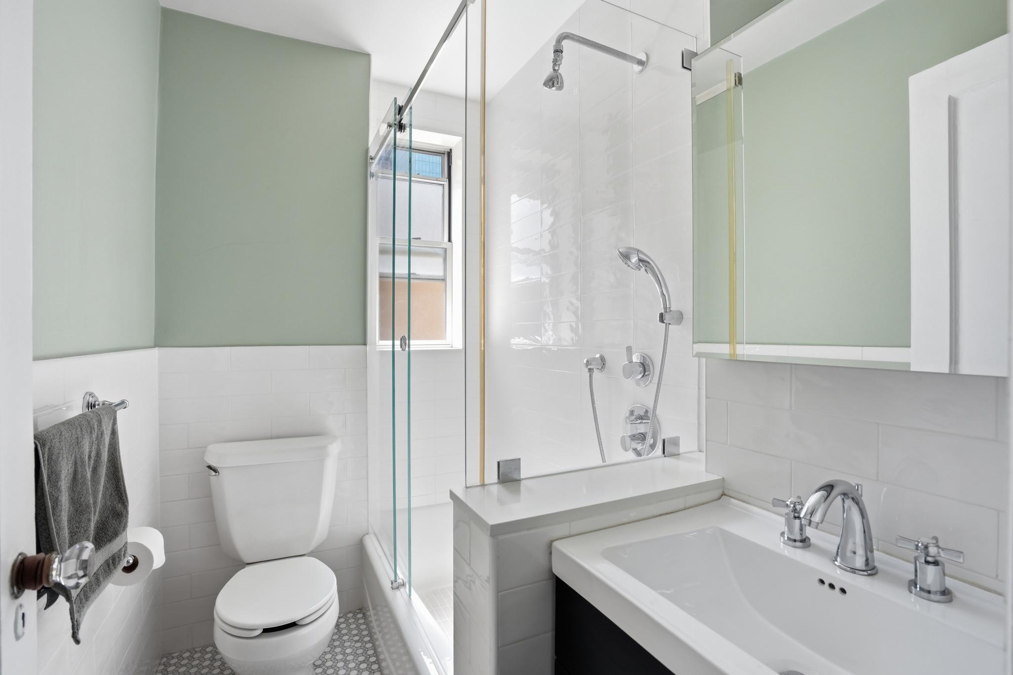 345 West 55th Street 7-C Clinton New York NY 10019