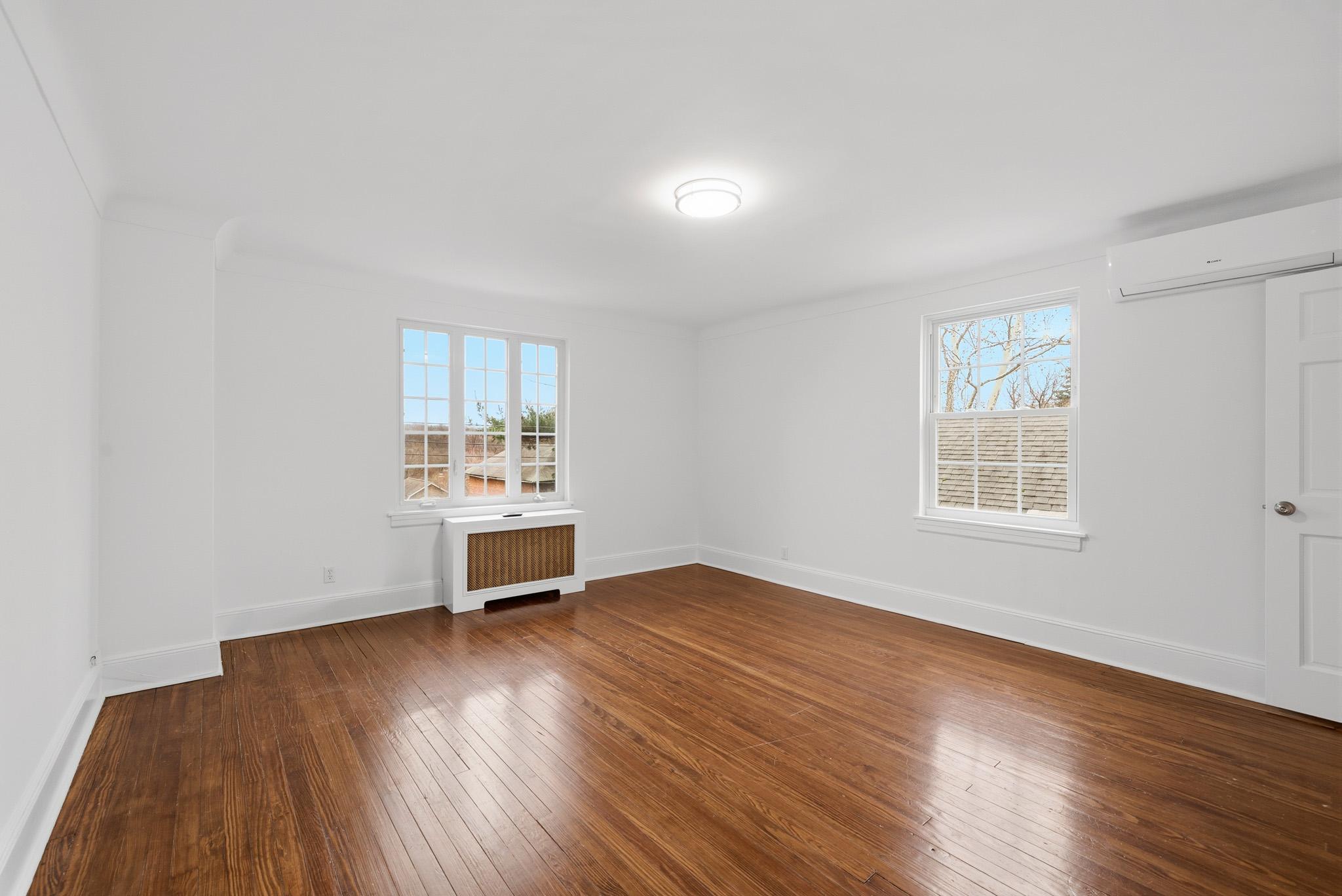 5461 Sylvan Avenue North Riverdale Bronx NY 10471