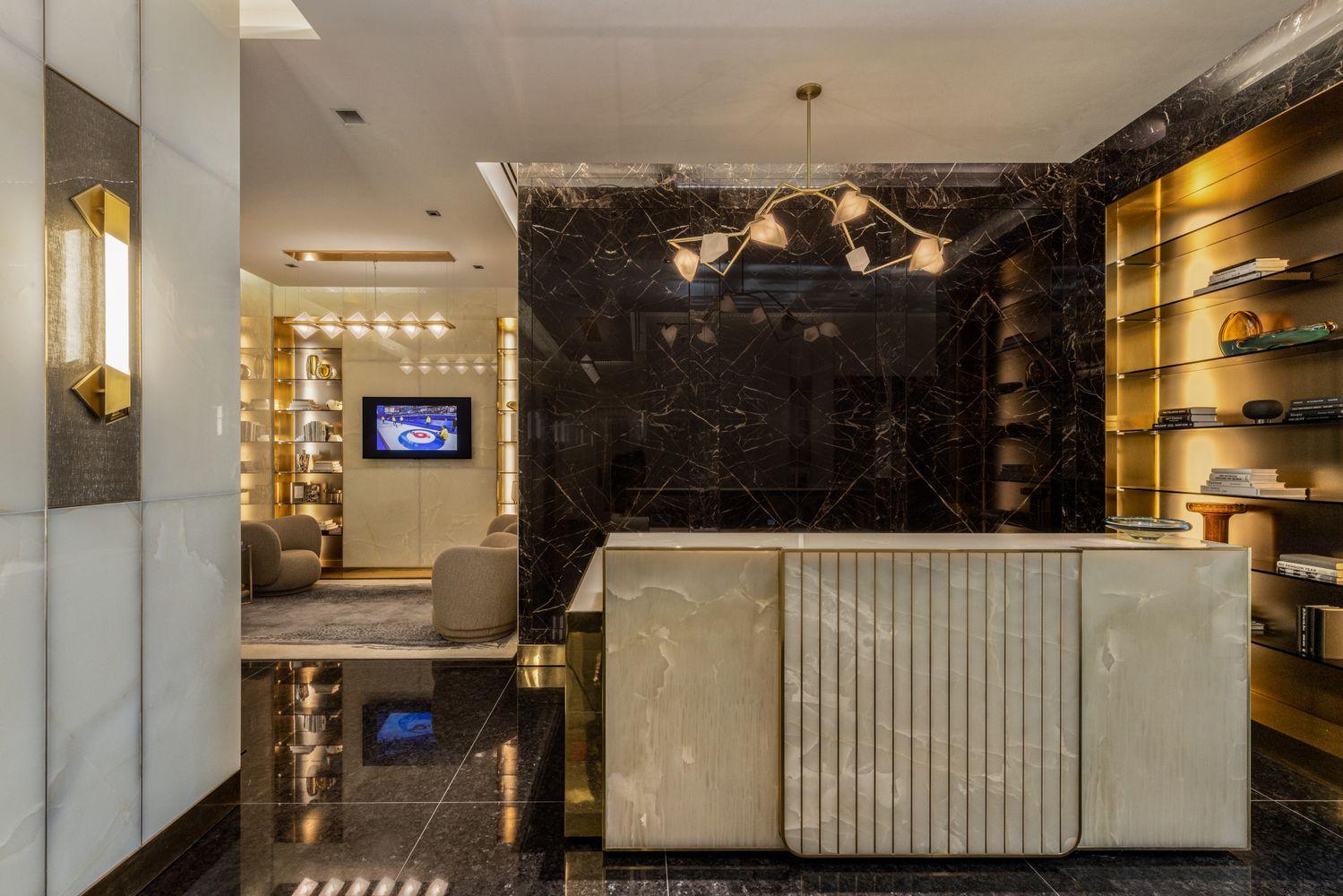 217 West 57th Street 77-EW Midtown West New York NY 10019