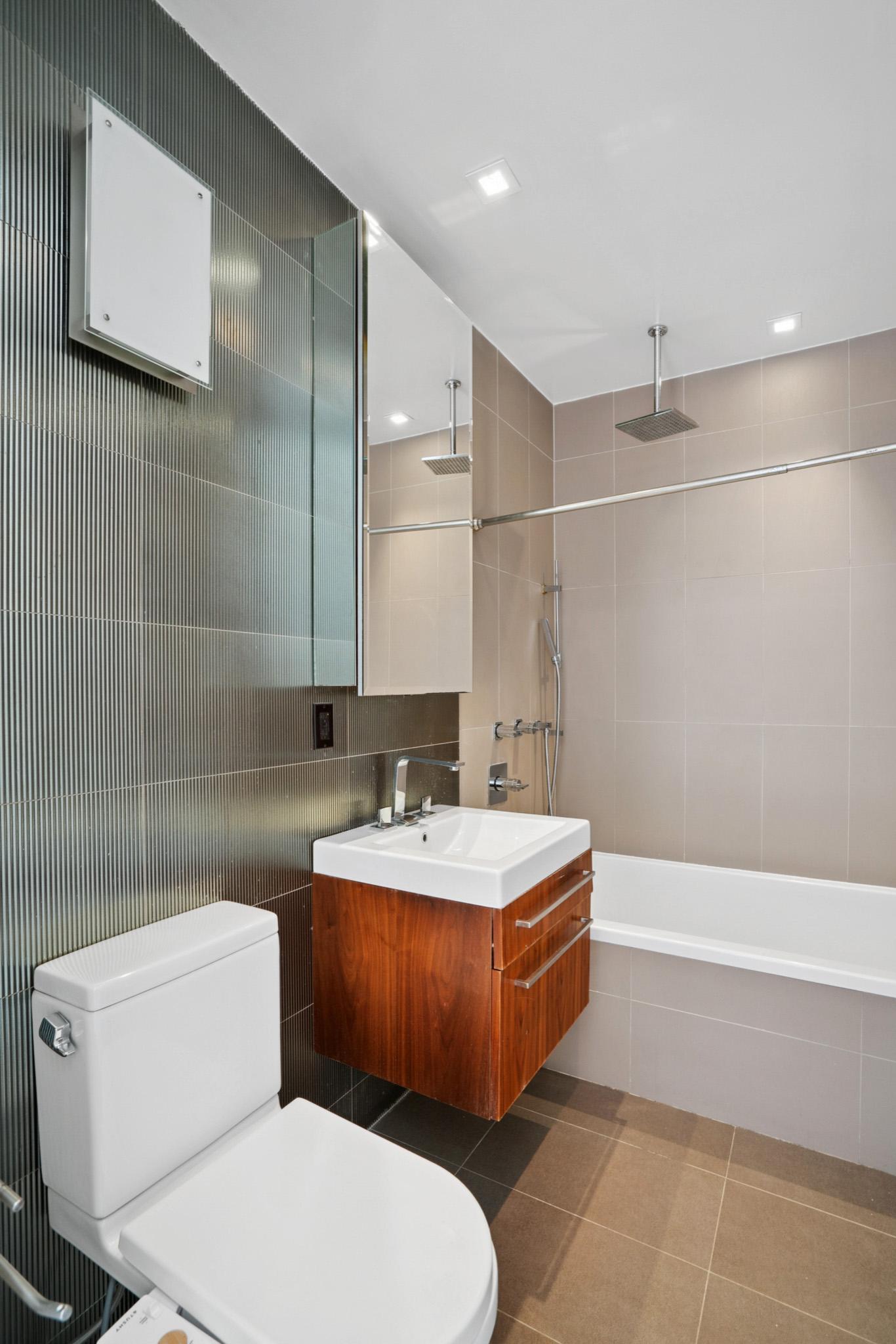26-26 Jackson Avenue 802 Long Island City Queens NY 11101