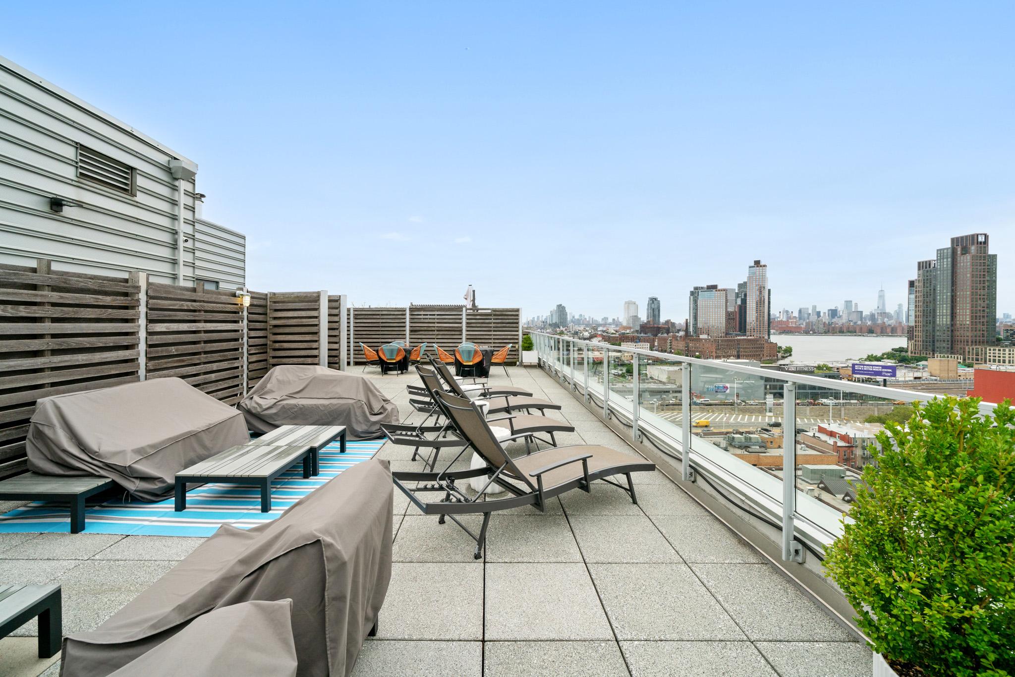 11-02 49th Avenue 6-M Long Island City Queens NY 11101