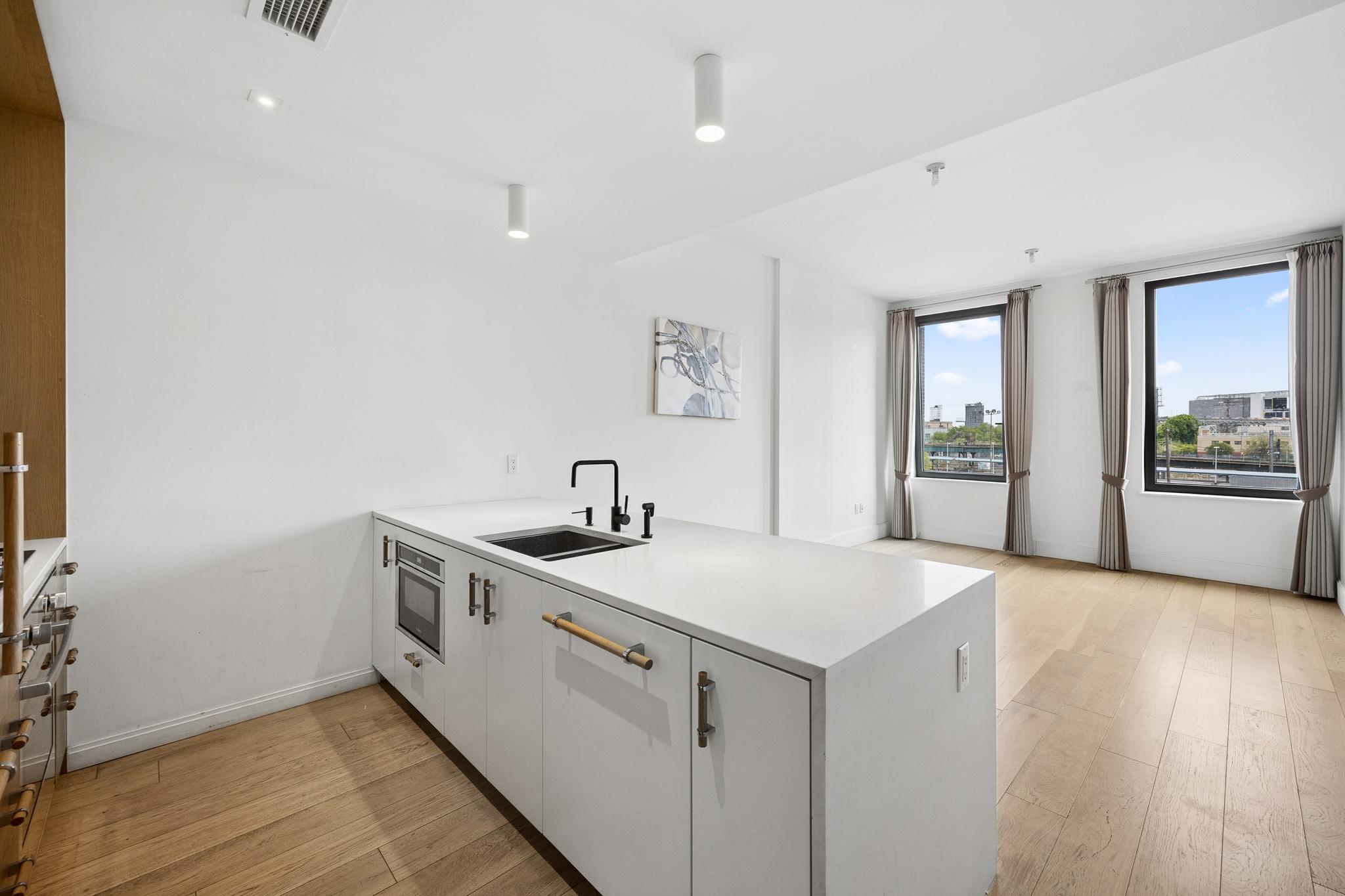 22-18 Jackson Avenue 409 Court Square Queens NY 11101