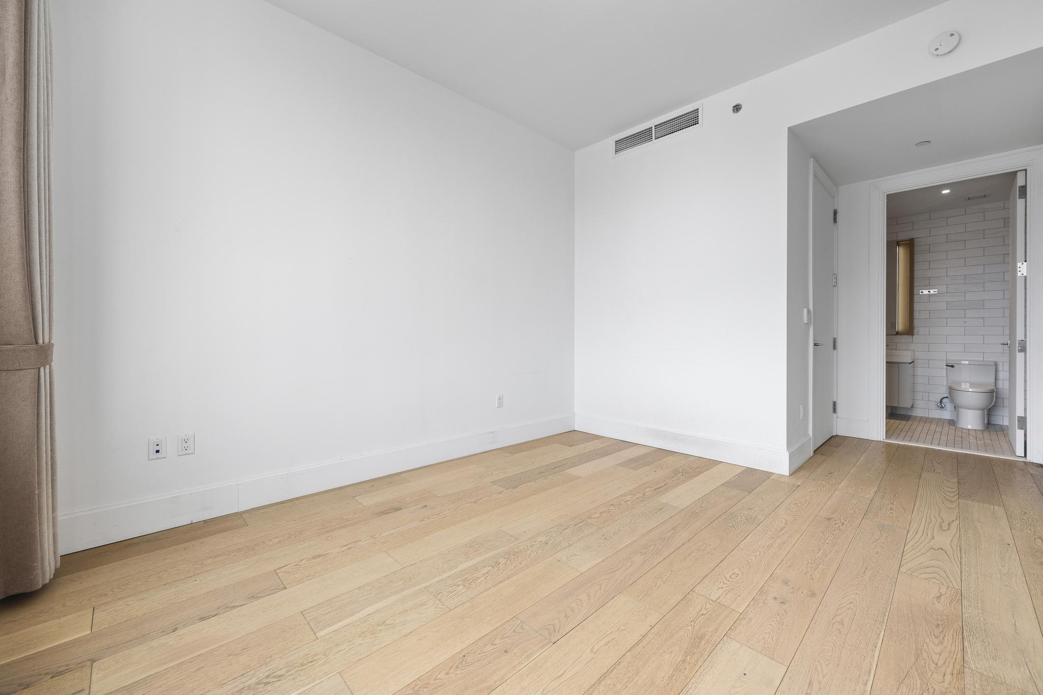 22-18 Jackson Avenue 409 Court Square Queens NY 11101