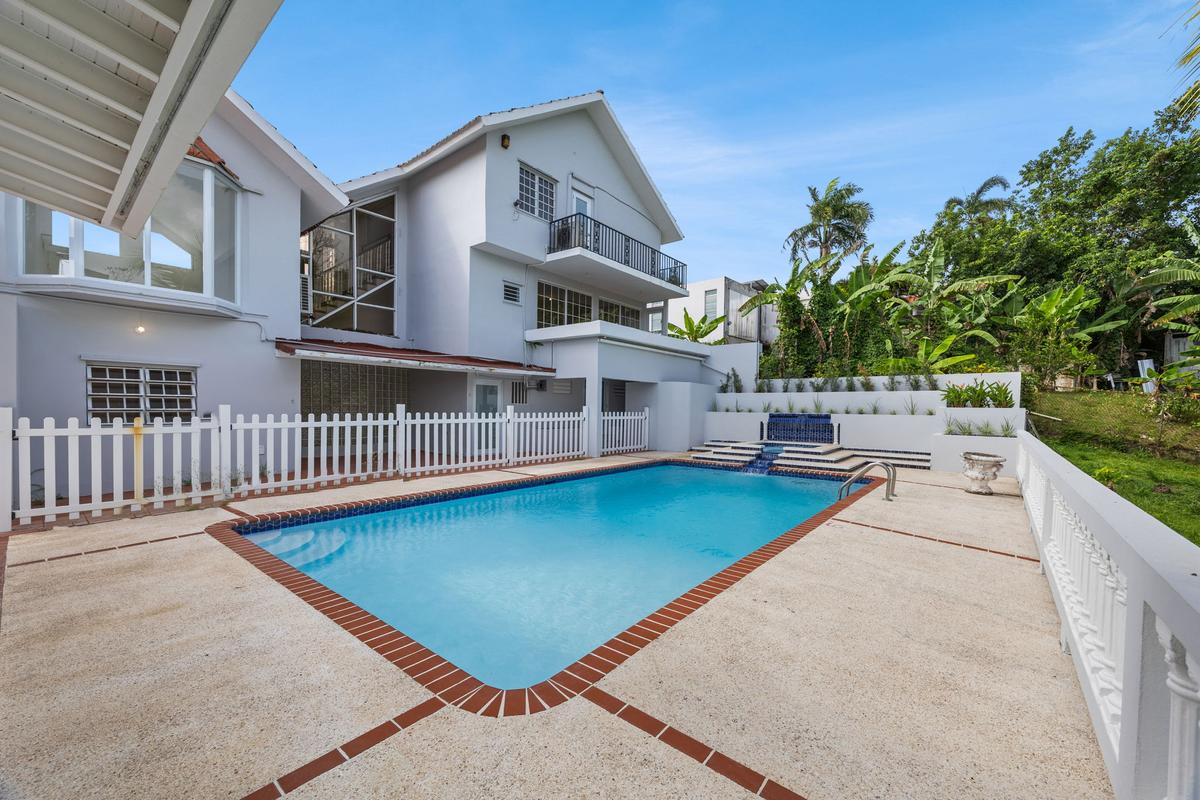 Las Piedras Puerto Rico Pool View Side