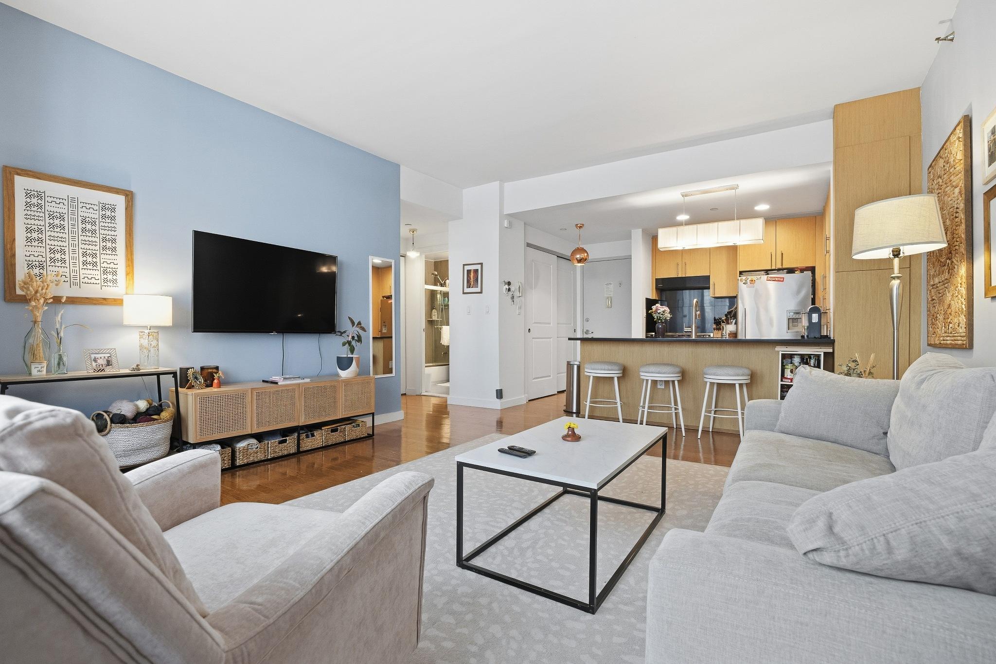 5-49 Borden Avenue J-6 Long Island City Queens NY 11101