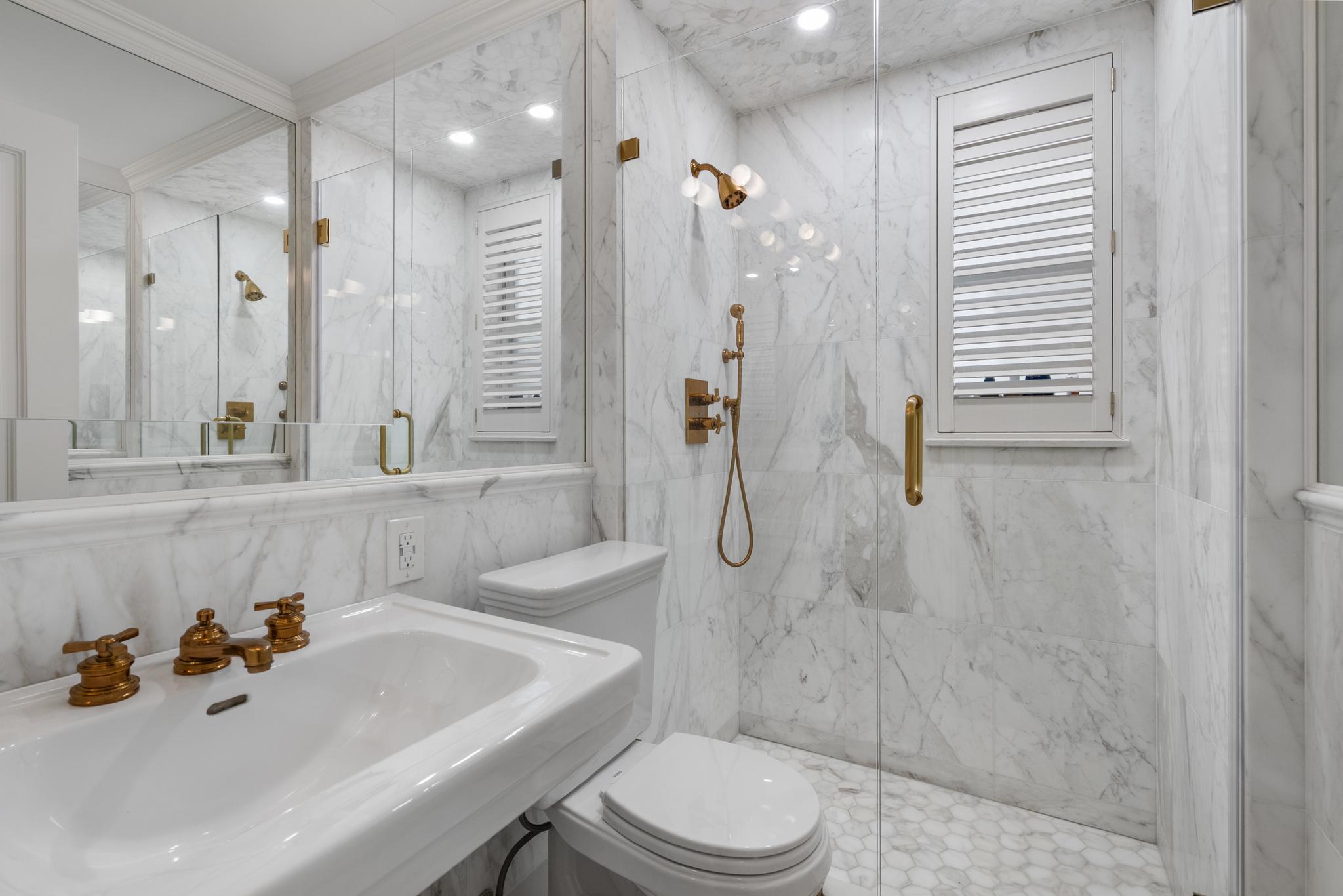 400 East 59th Street 3-A Sutton Place New York NY 10022