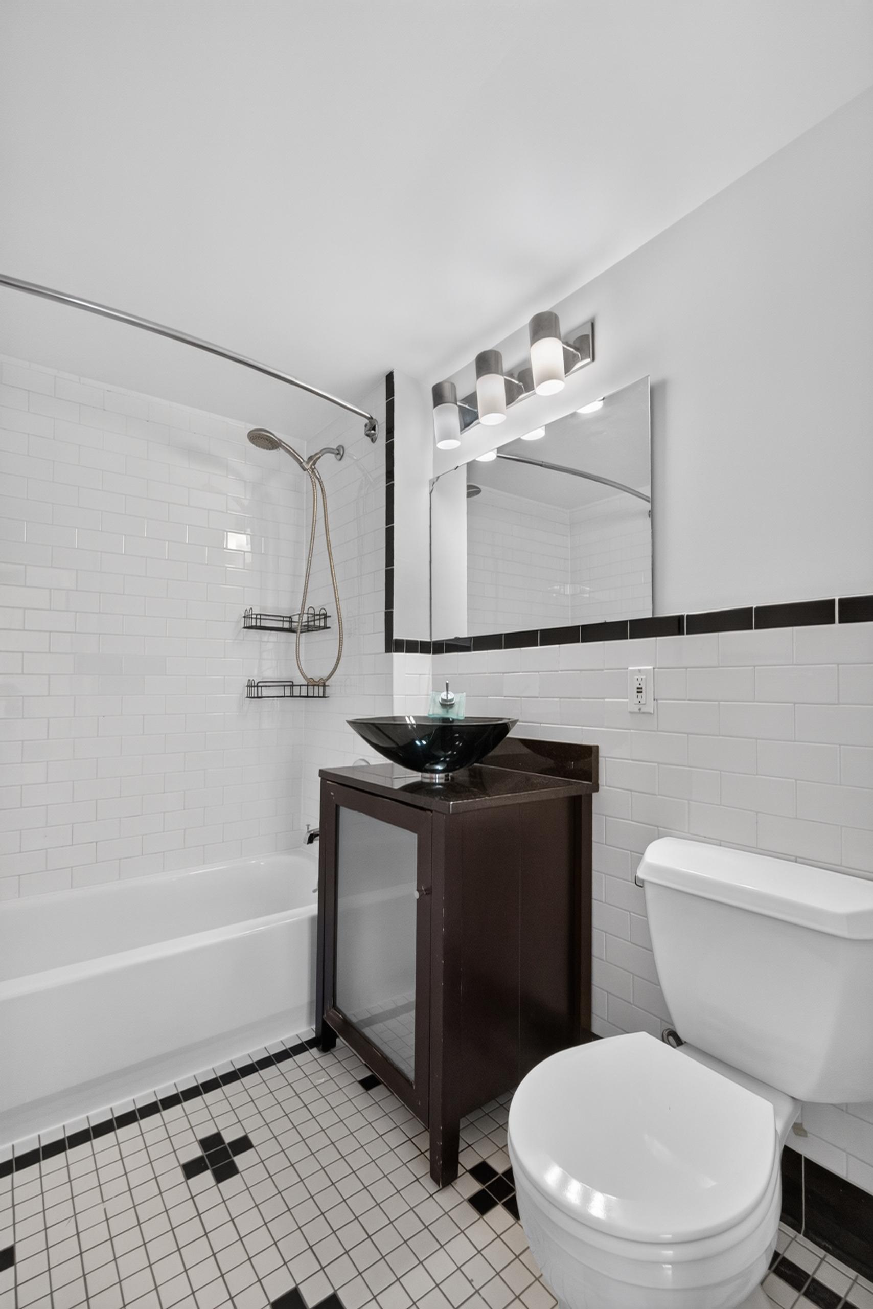 1825 Madison Avenue 6-L East Harlem New York NY 10035