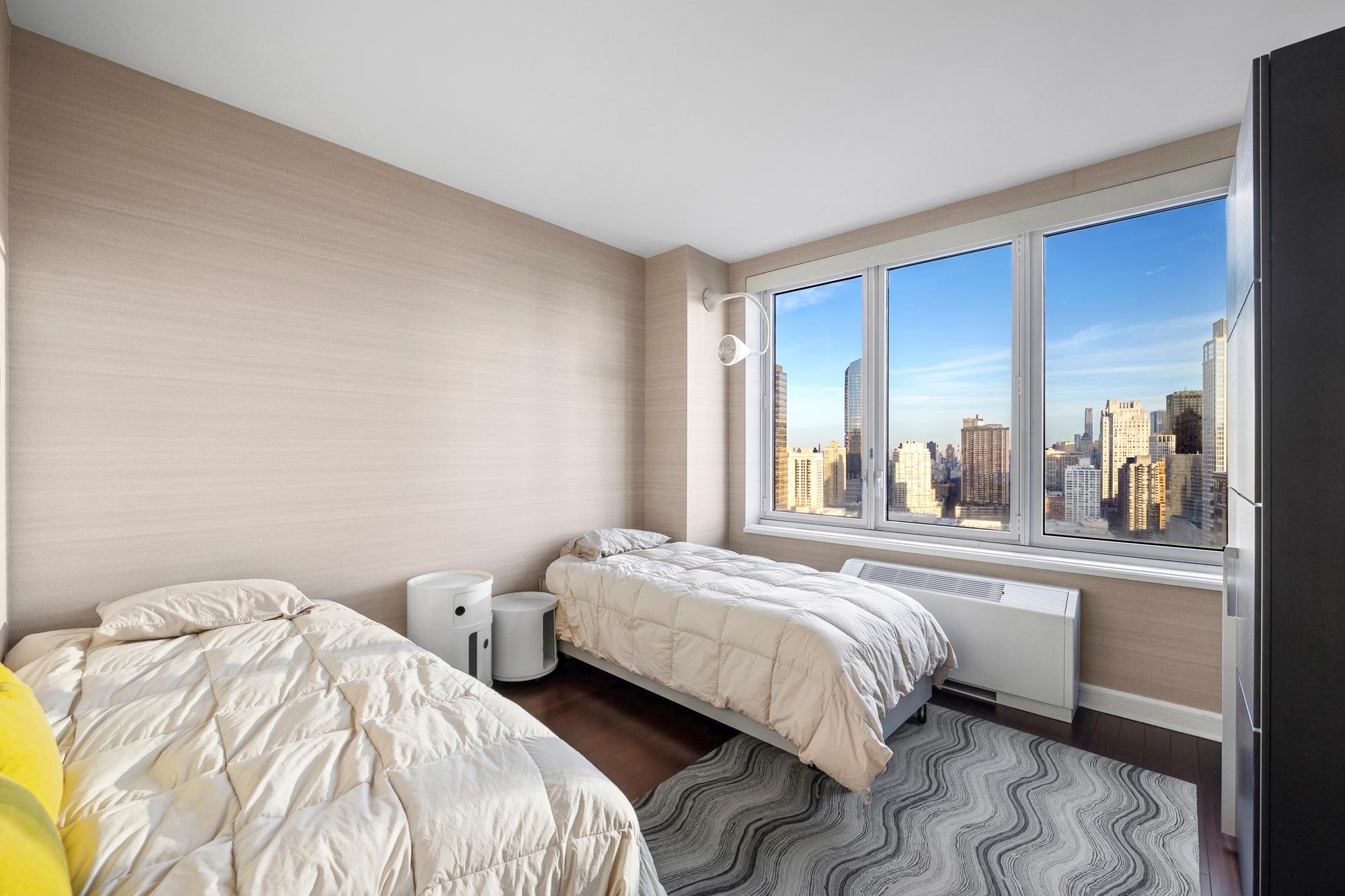 80 Riverside Blvd. PH-1B Lincoln Square New York NY 10069