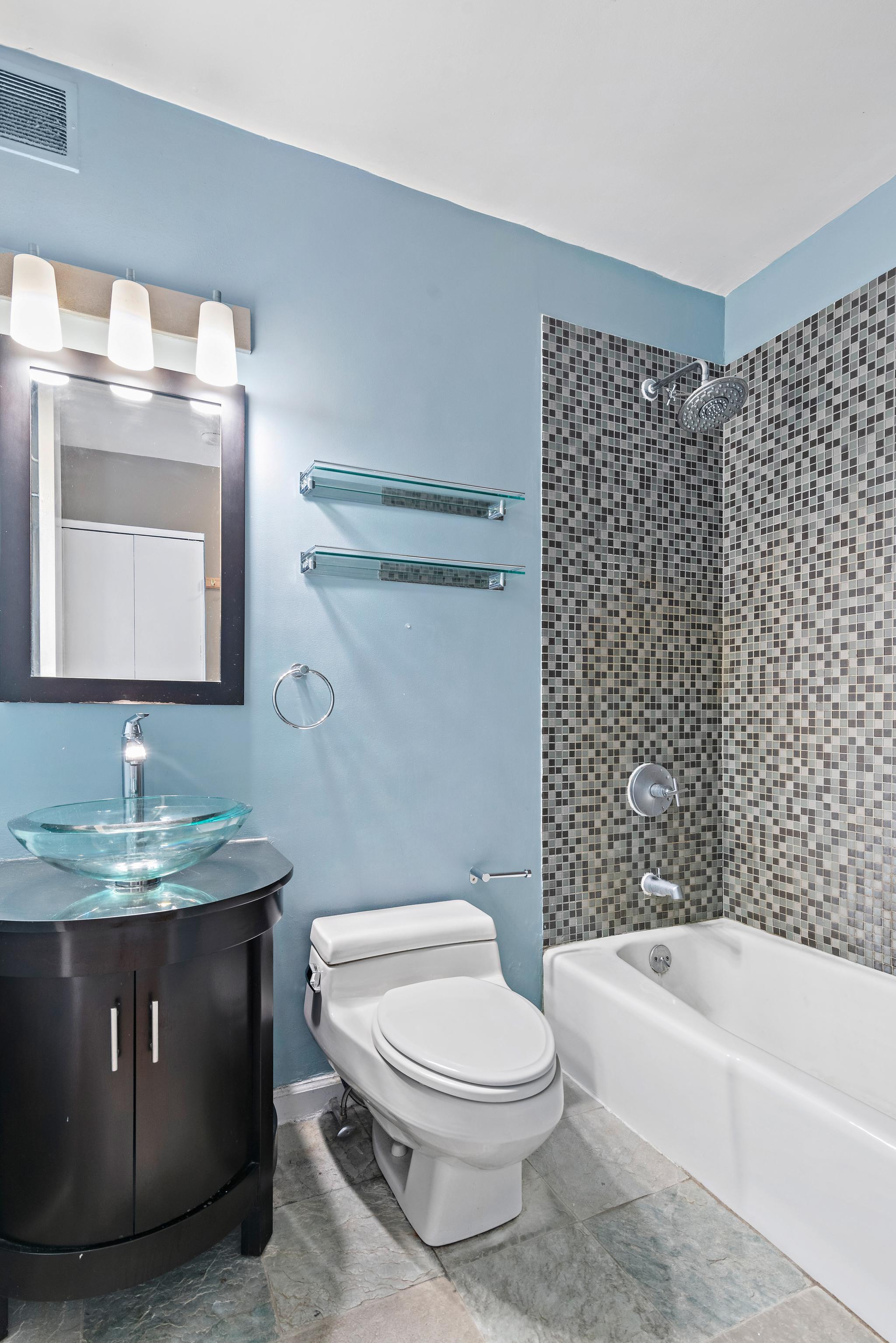 350 West 50th Street 2-G Clinton New York NY 10019