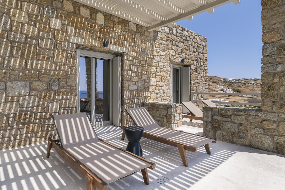 Villa Aqua Ridge to rent in Mykonos - Sunbeds