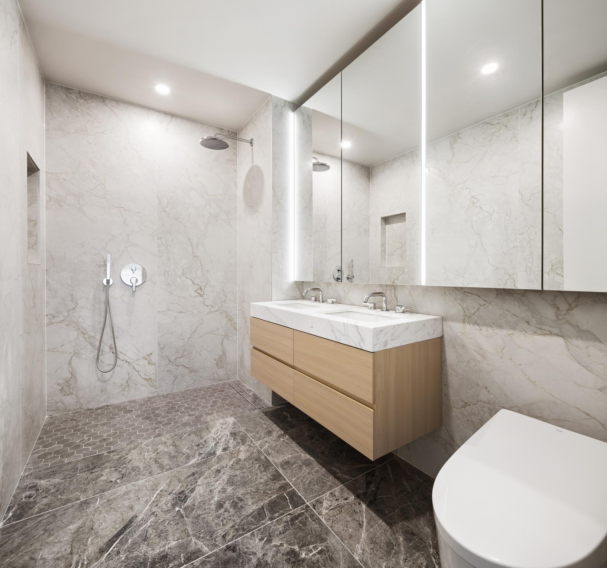 10-39 49th Avenue 3-E Long Island City Queens NY 11101