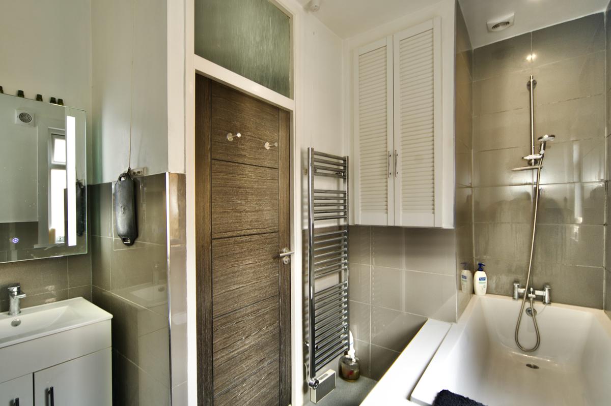 Bathroom - Kettlebaston Road Warner Flat
