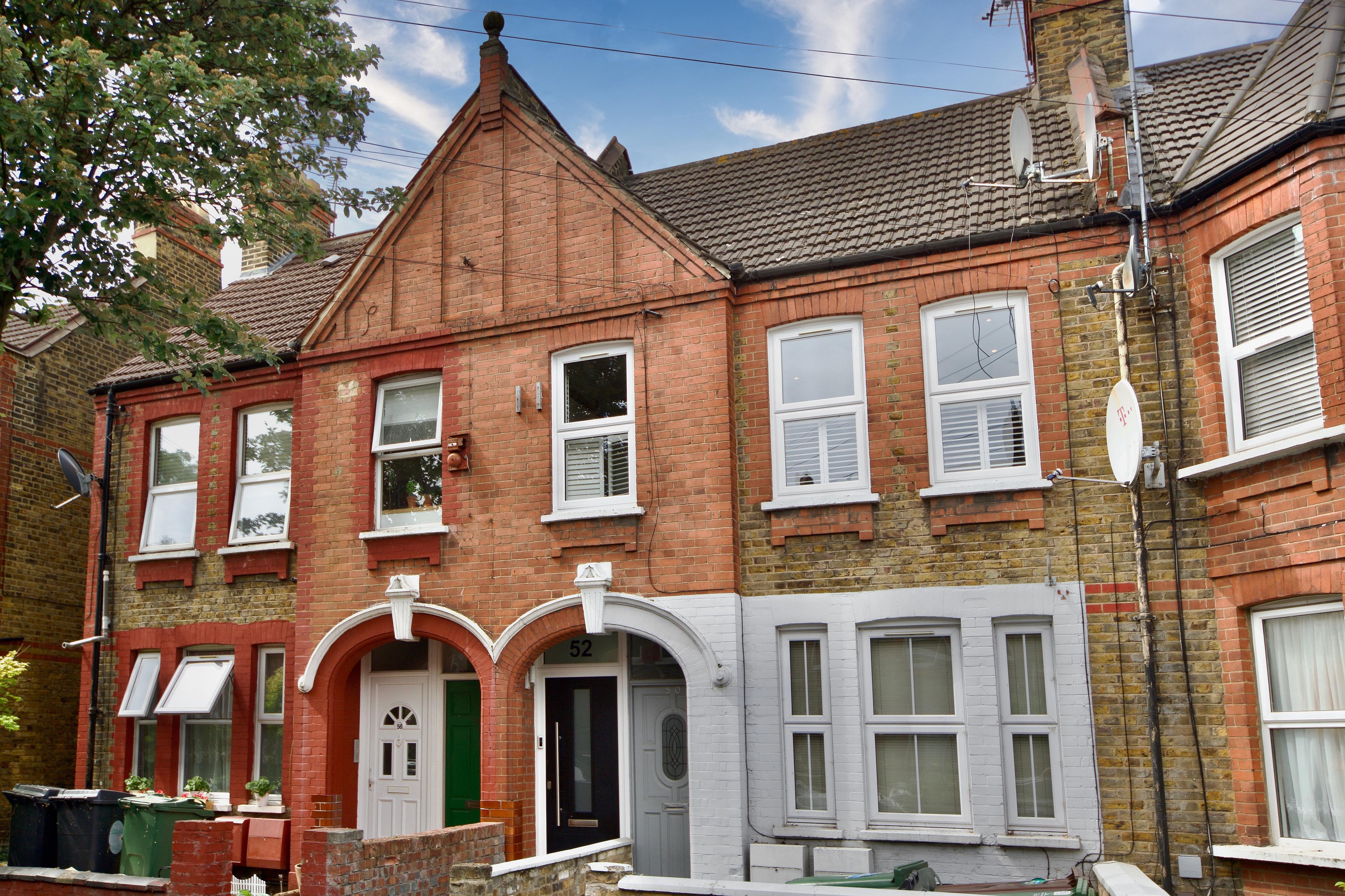 Front - Kettlebaston Road Warner Flat