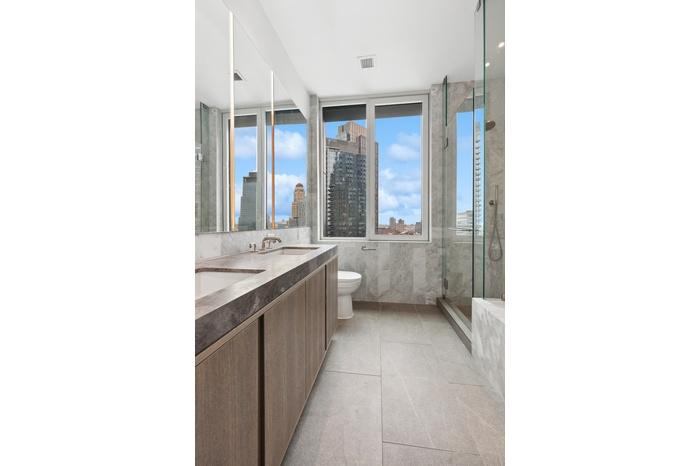 10 Nevins Street 25-A Downtown Brooklyn NY 11217