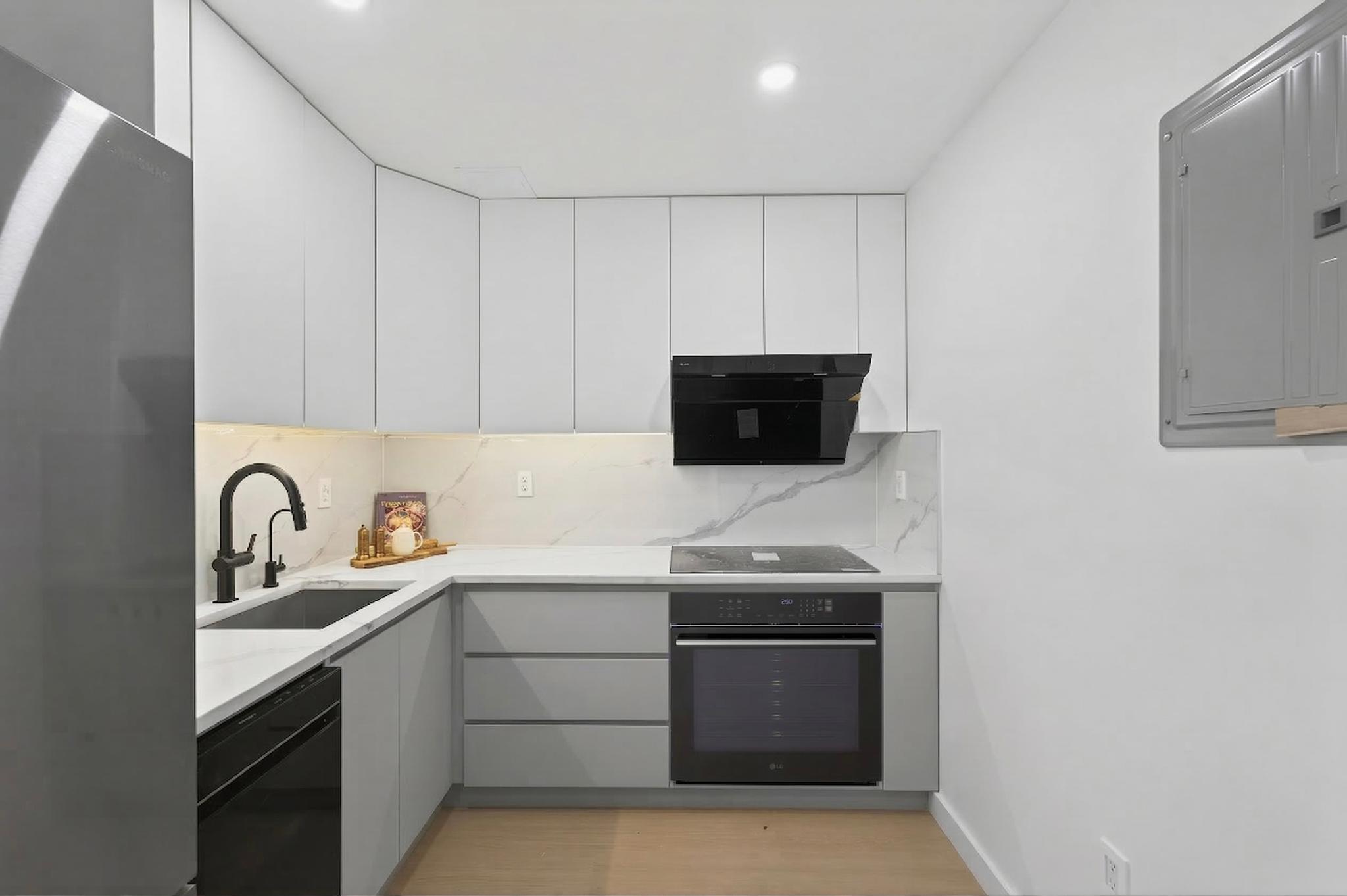 28-08 21st Street 5-B Astoria Queens NY 11102