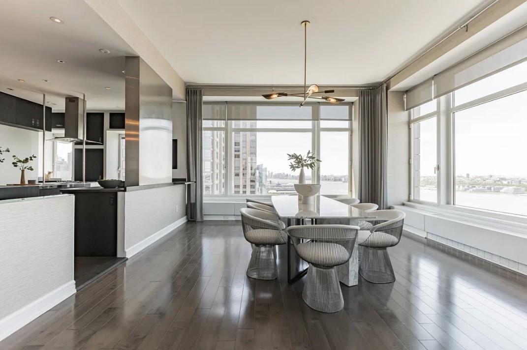 240 Riverside Blvd. PH-SUITE1 Lincoln Square New York NY 10069