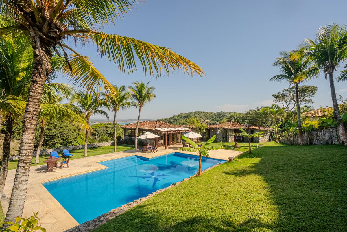 Villa Chiara Awaits you in Beautiful Buzios Brazil