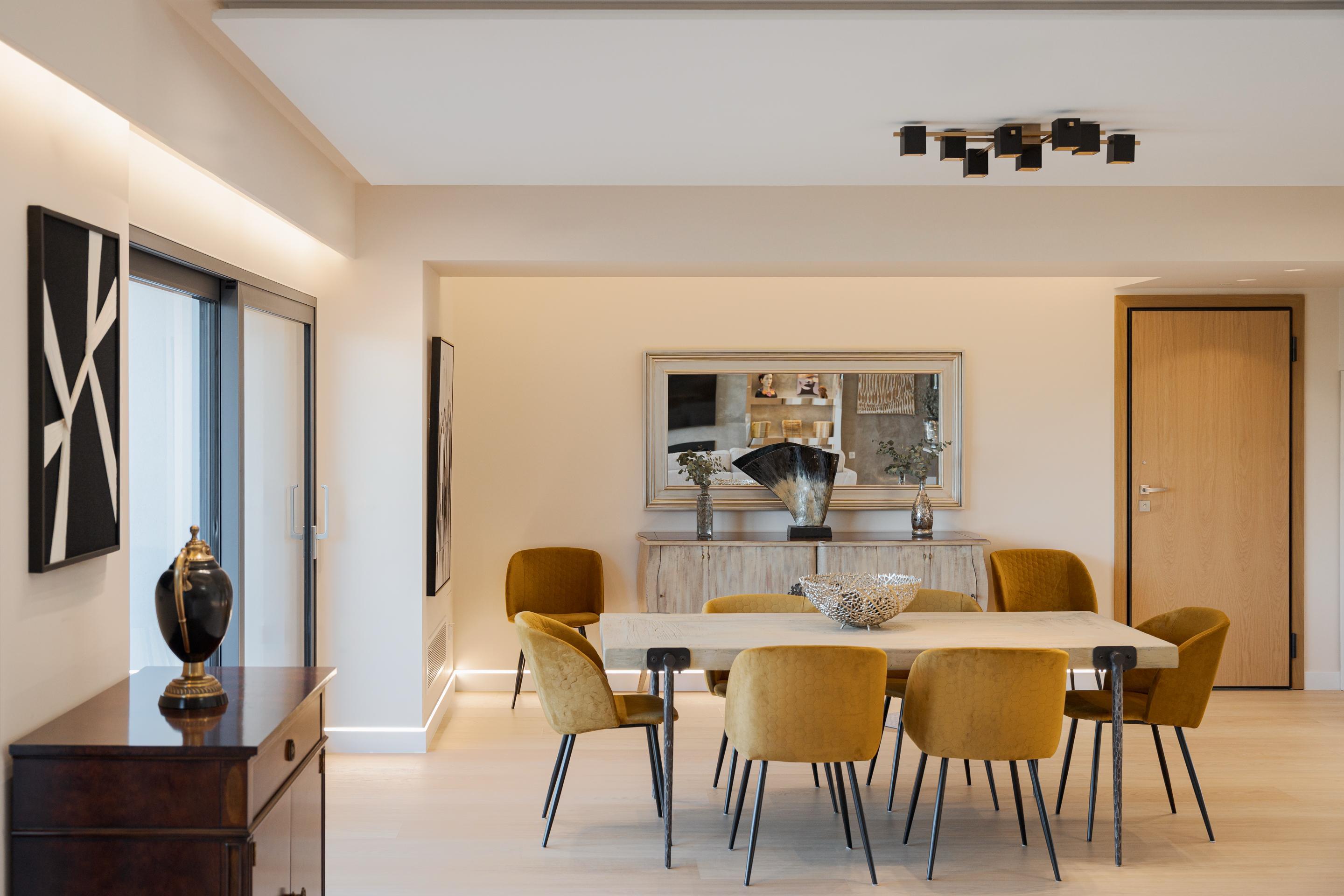 Maisonette to Rent in Glyfadha, Athens - Dining Room