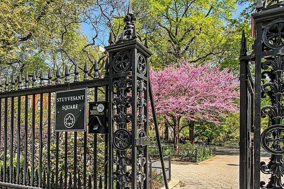 200 East 16th Street 4-B Gramercy Park New York NY 10003