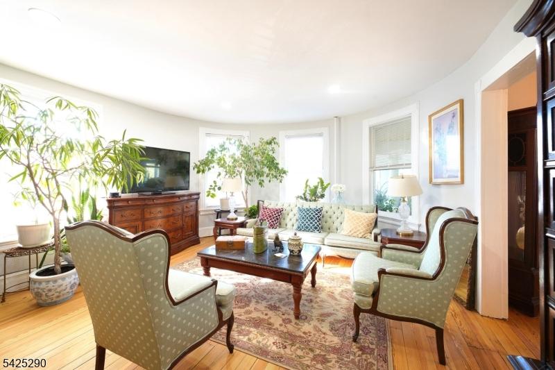 Living rm