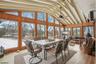 4 Seasons Room