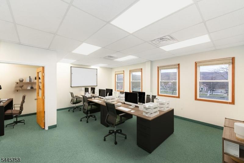 Office 1