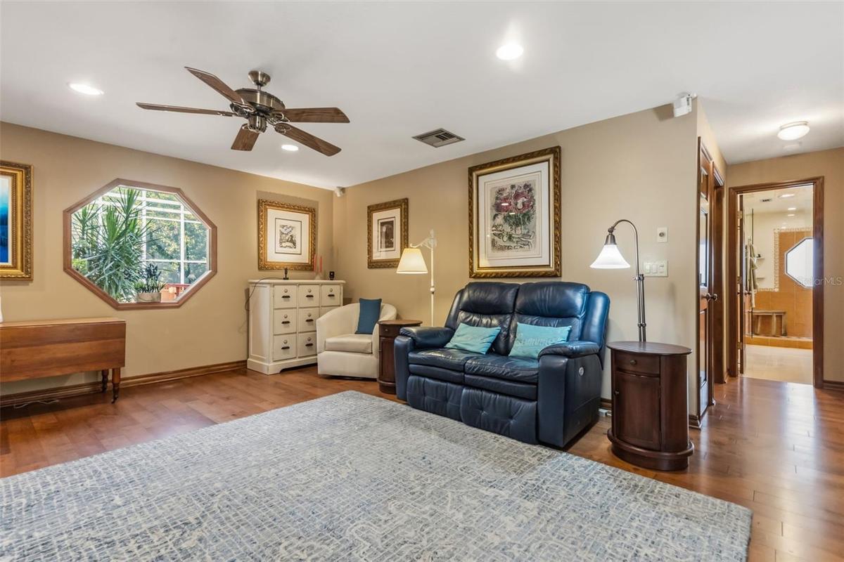 Center Living room