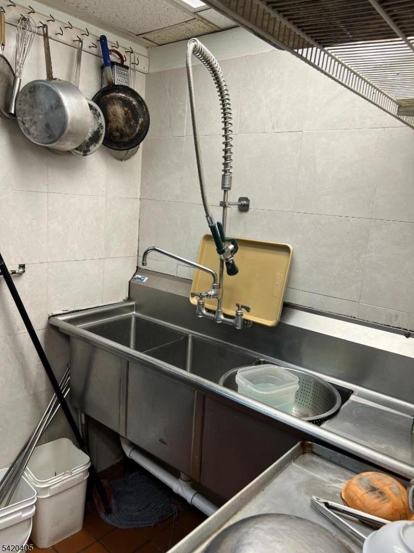 deep sink