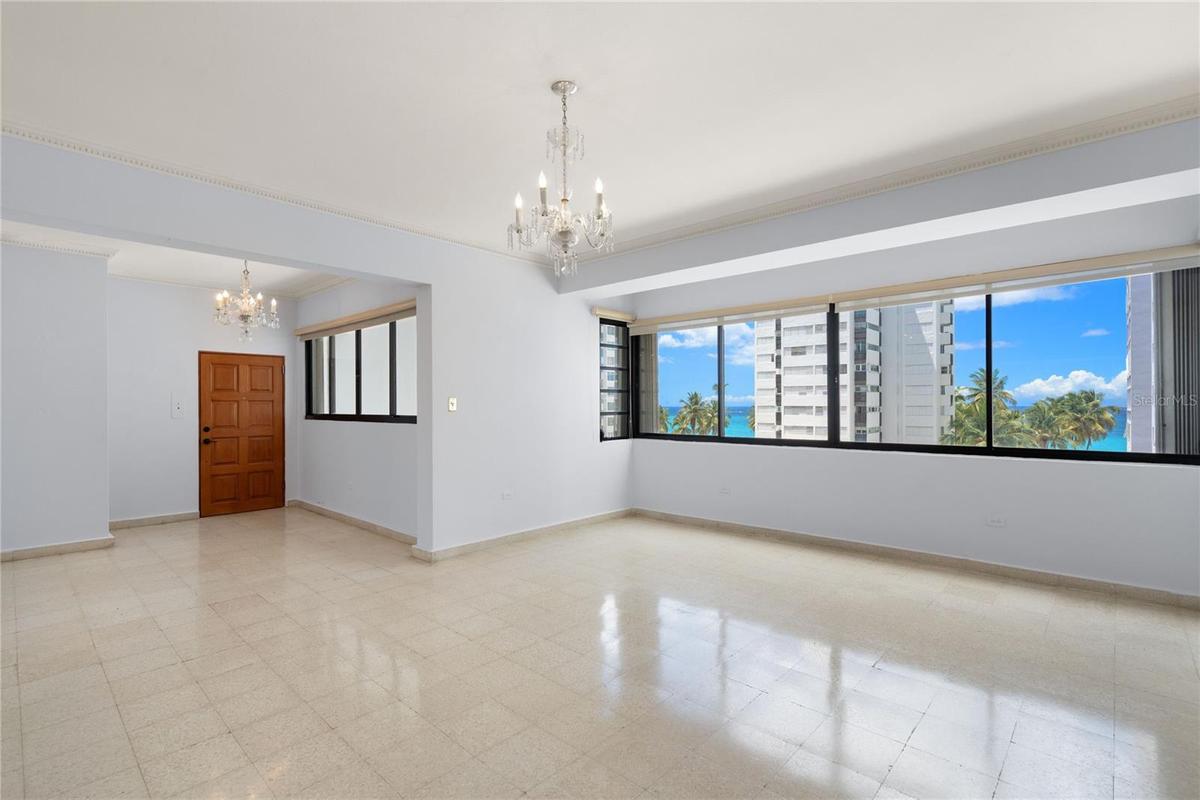 Kings Terrace 5E | Ocean View