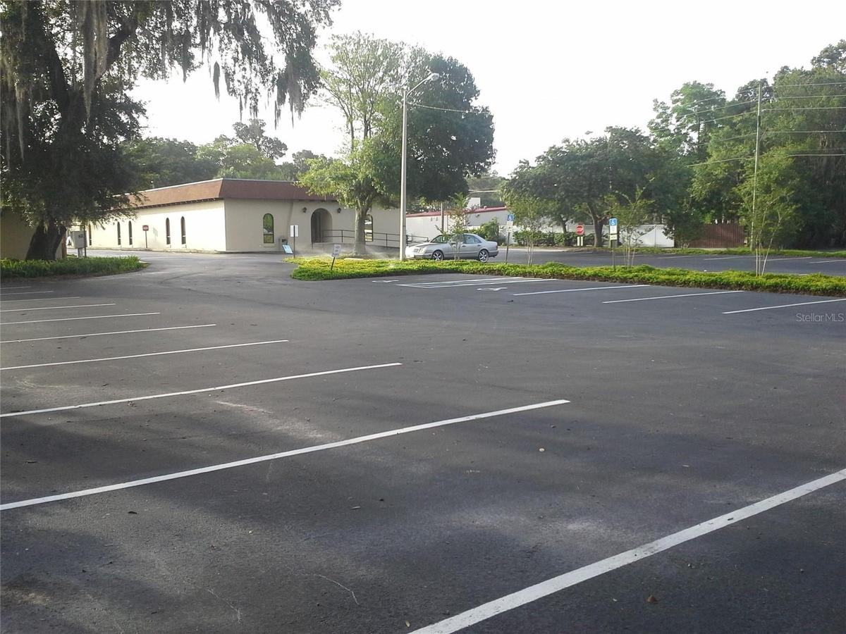 Parking lot