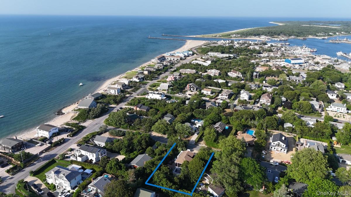 Close to private beach access