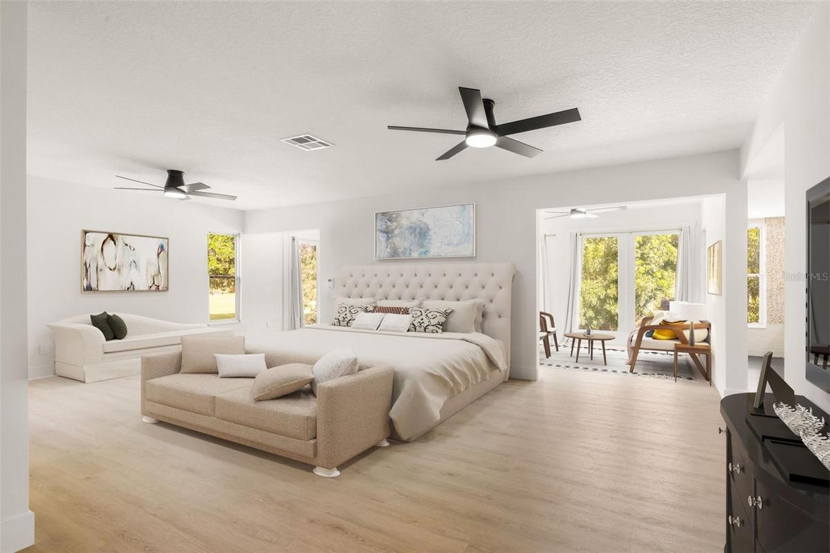 1,000+ SqFt Master Wing