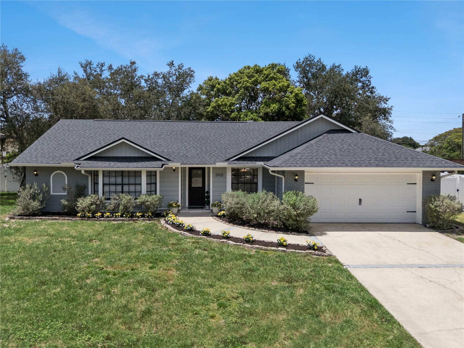 This is the MOVE-IN READY home you've been waiting for!