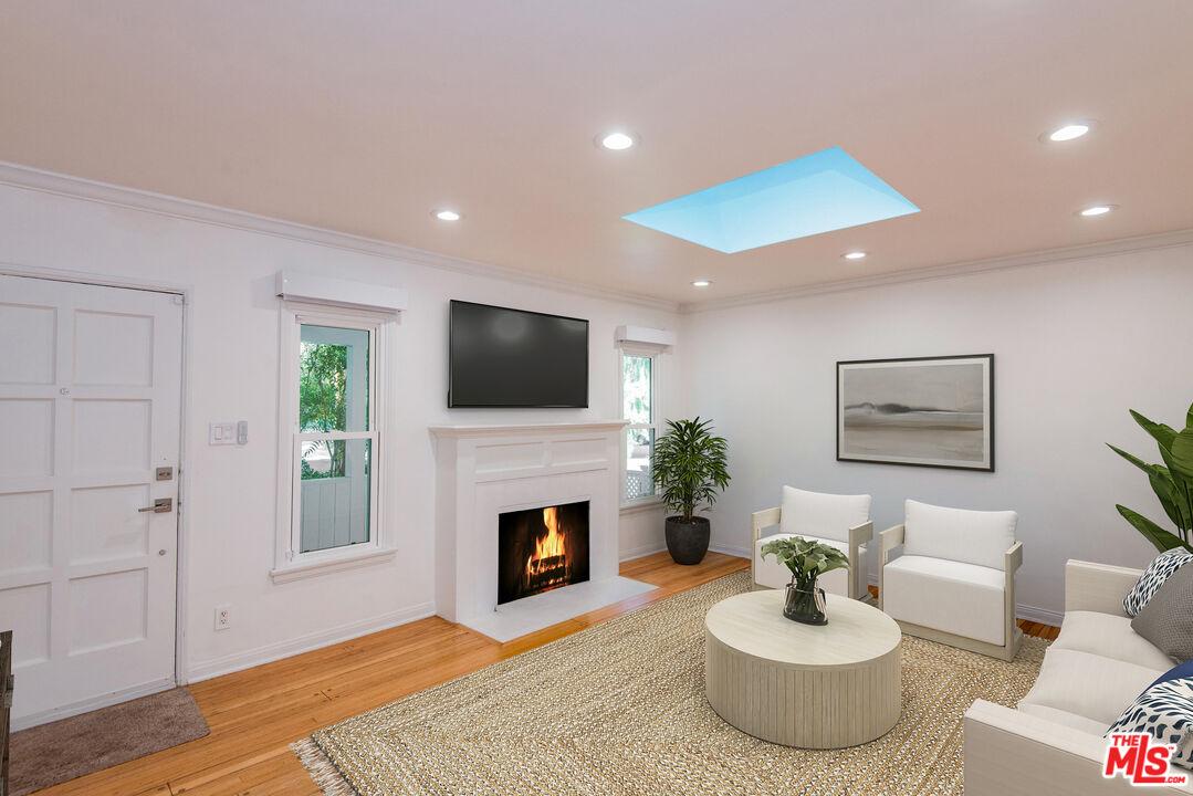 [Virtual Staging]